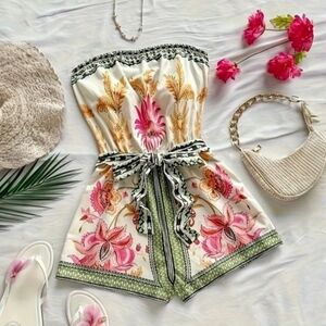 Strapless Shorts Jumper Floral Size MED NWT